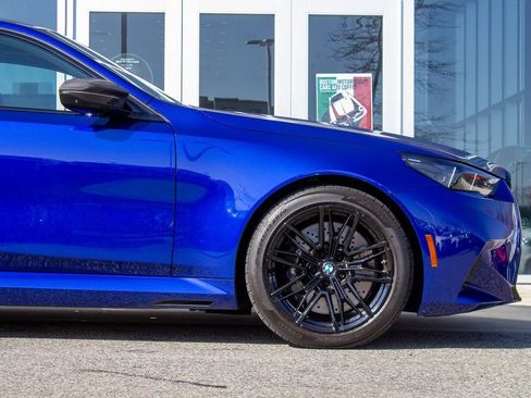 Used 2025 BMW M5 w/ Carbon Package image 5