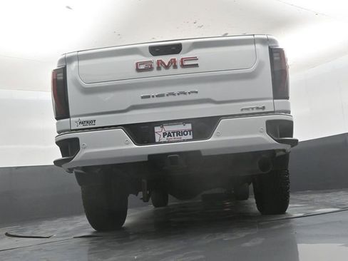 Used 2025 GMC Sierra 2500 AT4 AWD/4WD image 41