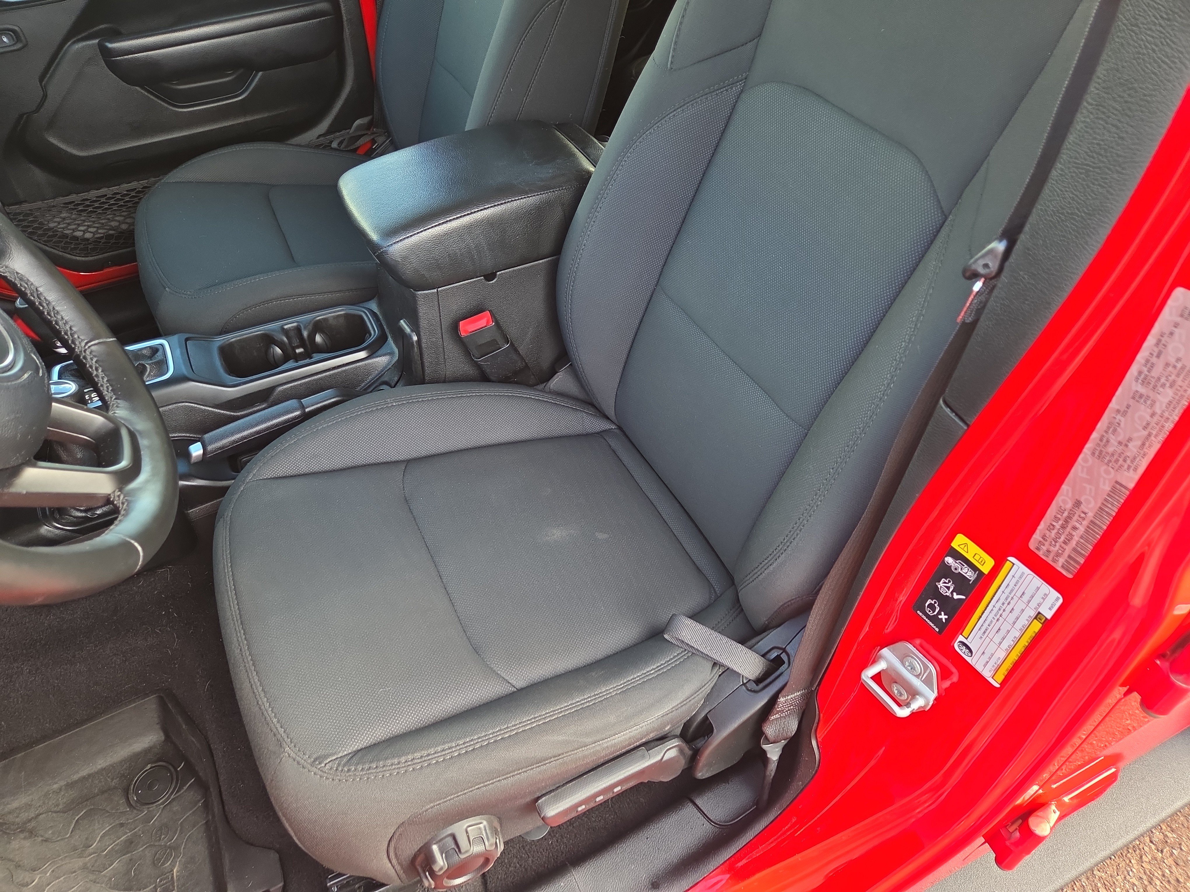 Used 2021 Jeep Wrangler Unlimited Sport AWD/4WD image 13