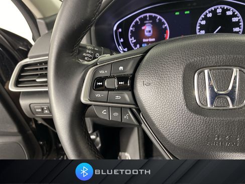 Used 2018 Honda Accord Touring image 24
