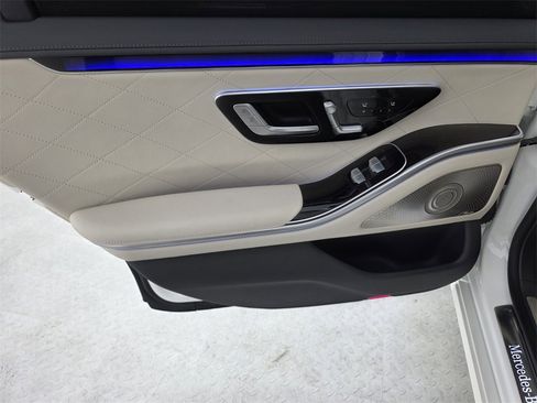 Certified 2023 Mercedes-Benz S 580 4MATIC Sedan image 17