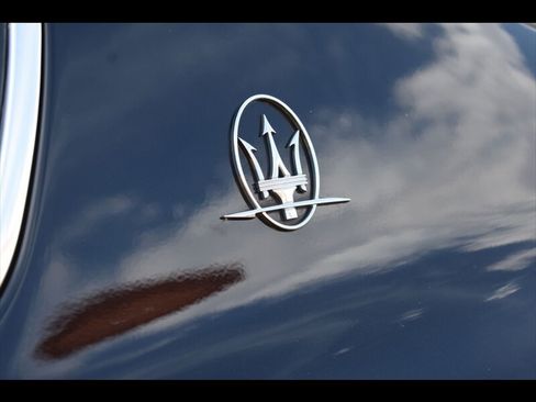Used 2018 Maserati Levante AWD/4WD image 48