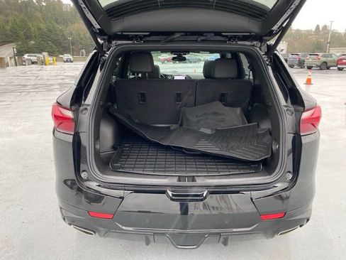 Used 2022 Chevrolet Blazer RS w/ Enhanced Convenience Package image 8