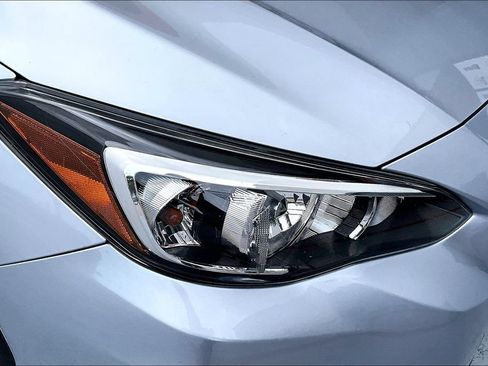 Used 2019 Subaru Crosstrek 2.0i Premium AWD/4WD image 30