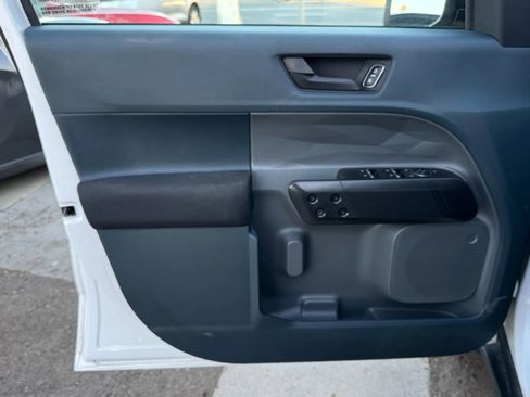 Used 2022 Ford Maverick XL image 25