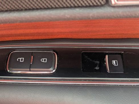 Used 2024 Lincoln Navigator L 4WD image 33