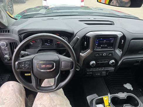 Used 2024 GMC Sierra 1500 Pro w/ Graphite Edition AWD/4WD image 3