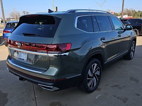 New 2026 Volkswagen Atlas SEL image 5