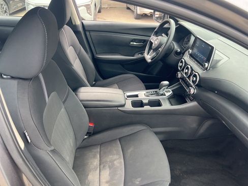 Certified 2024 Nissan Sentra SV image 18