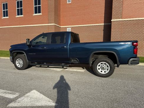 Used 2020 Chevrolet Silverado 2500 LT w/ Convenience Package AWD/4WD image 10