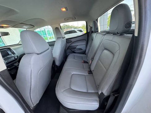 Used 2022 Chevrolet Colorado W/T w/ WT Convenience Package RWD image 20