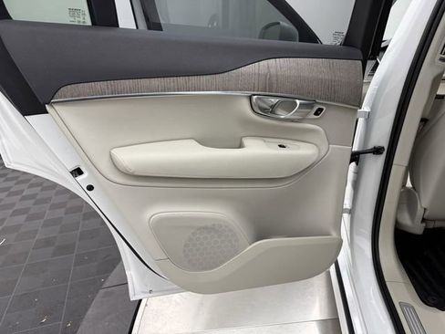 Used 2023 Volvo XC90 B5 Plus w/ Protection Package Premier image 25