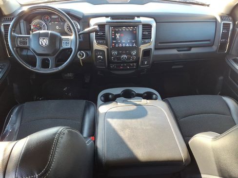 Used 2018 RAM 2500 Big Horn w/ Sport Appearance Group image 12