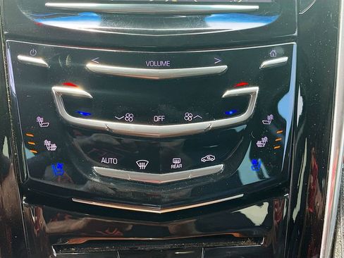 Used 2015 Cadillac Escalade Premium AWD/4WD image 21