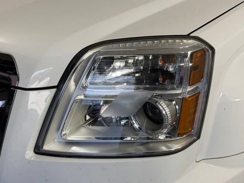 Used 2016 GMC Terrain SLT w/ Open Road Package FWD image 11