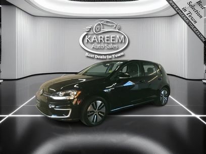 Used 2017 Volkswagen e-Golf SE w/ DC Fast Charging Package