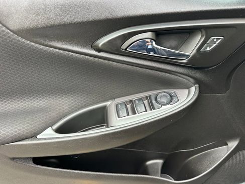 Used 2023 Chevrolet Malibu LT image 11