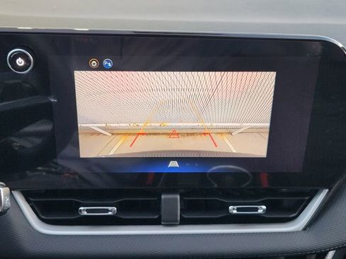 New 2026 Chevrolet Equinox LT image 40