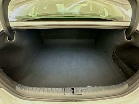 Used 2025 Genesis G70 2.5T AWD/4WD image 30