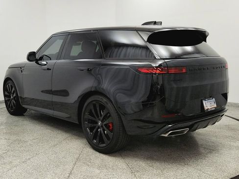 Used 2025 Land Rover Range Rover Sport Dynamic SE AWD/4WD image 3
