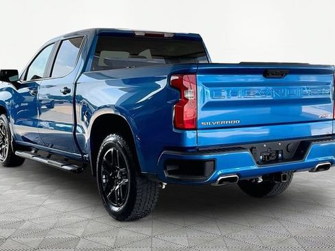 Used 2022 Chevrolet Silverado 1500 RST AWD/4WD image 4