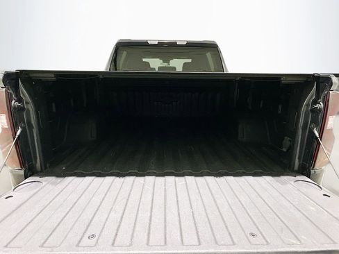Used 2023 Chevrolet Silverado 1500 RST image 24