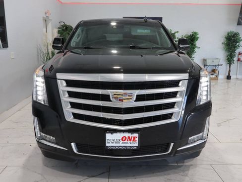 Used 2015 Cadillac Escalade Premium AWD/4WD image 8
