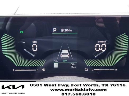 New 2026 Kia Sportage LX FWD image 11