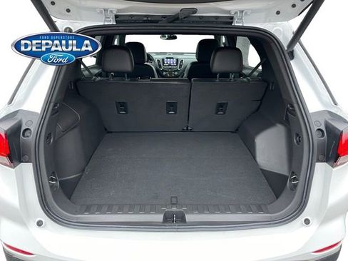 Used 2023 Chevrolet Equinox RS w/ RS Leather Package image 6