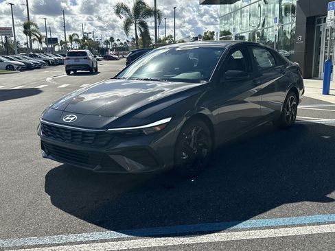 New 2026 Hyundai Elantra Sport FWD image 2