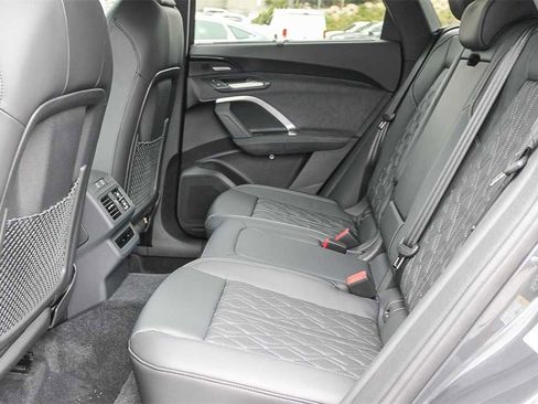 New 2025 Audi SQ5 Premium Plus image 21