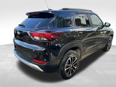 Used 2025 Chevrolet TrailBlazer LT image 5