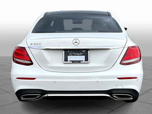 Used 2019 Mercedes-Benz E 300 image 4