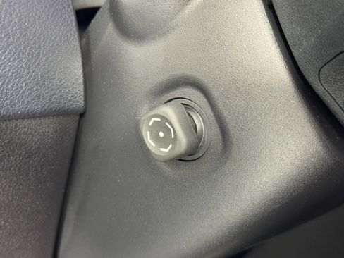 Used 2023 Lexus GX 460 Premium image 21