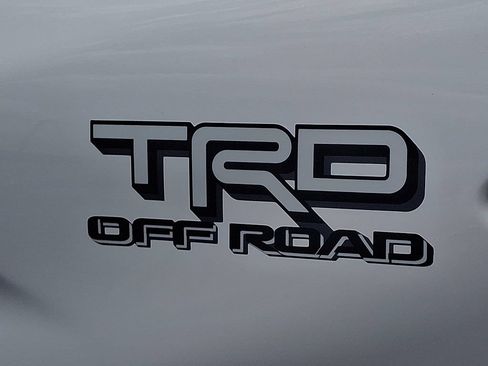 Used 2024 Toyota Tacoma TRD Off-Road AWD/4WD image 30