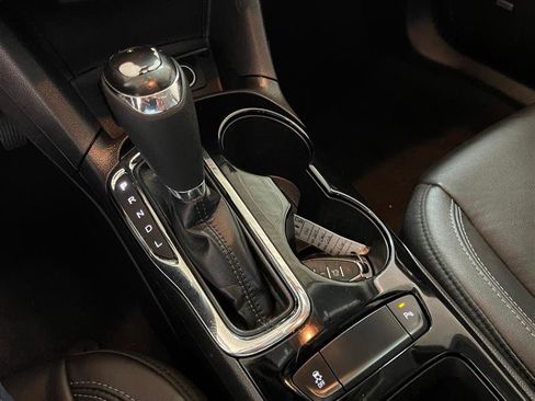 Used 2017 Chevrolet Cruze LT image 82