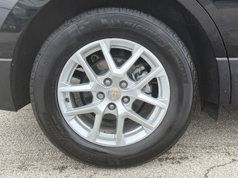 Certified 2024 Chevrolet Equinox LT w/ LPO, Floor Liner Package FWD image 9