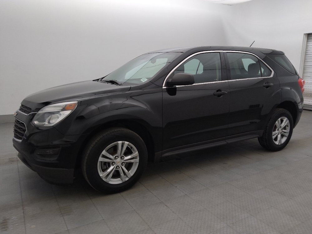 Used 2017 Chevrolet Equinox LS FWD image 2