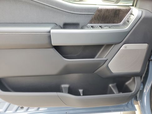 Used 2023 Ford F150 Lariat w/ Equipment Group 502A High image 27