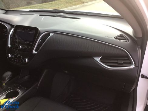 Used 2024 Chevrolet Malibu RS image 24