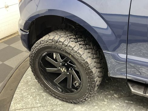 Used 2018 Ford F150 XL w/ Equipment Group 101A Mid AWD/4WD image 31