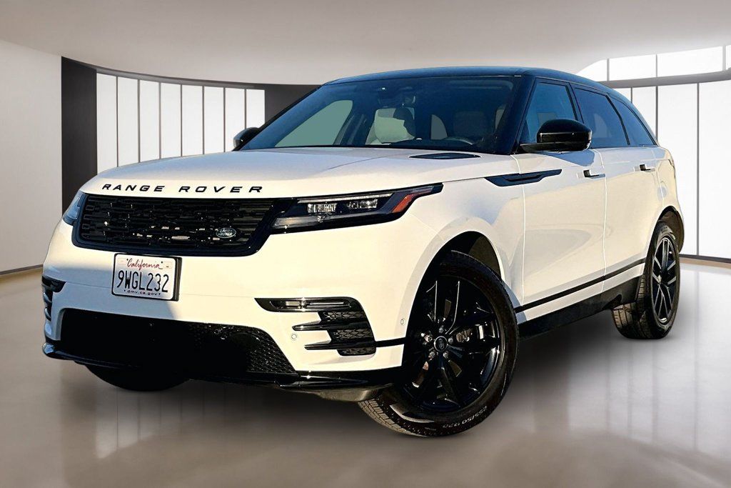 Certified 2026 Land Rover Range Rover Velar Dynamic SE AWD/4WD image 1