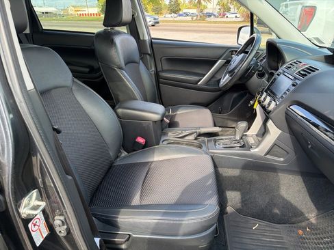 Used 2018 Subaru Forester 2.5i Premium image 15