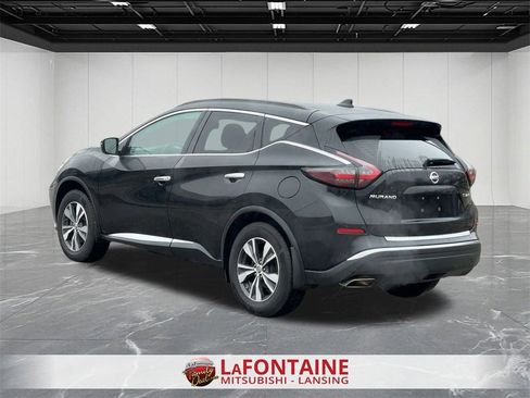 Used 2019 Nissan Murano SV image 3