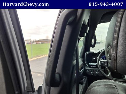 Used 2025 Chevrolet Silverado 1500 High Country image 30