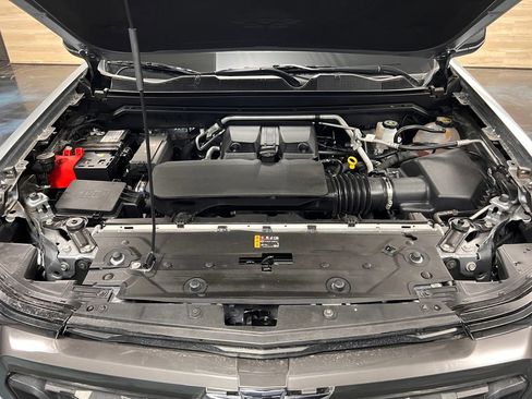 Used 2025 Chevrolet Colorado Trail Boss image 18