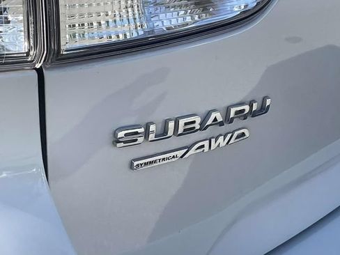 Used 2024 Subaru Forester Premium AWD/4WD image 10