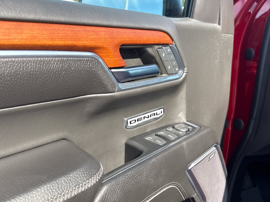 Certified 2023 GMC Sierra 1500 Denali AWD/4WD image 13