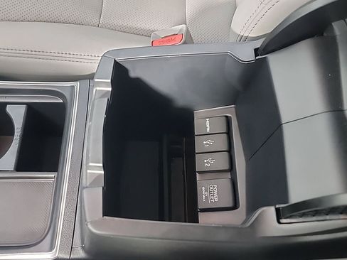 Used 2016 Honda CR-V EX-L image 34