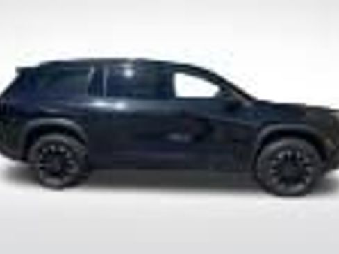 Used 2025 Chevrolet Traverse Z71 w/ Driver Confidence Package AWD/4WD image 7